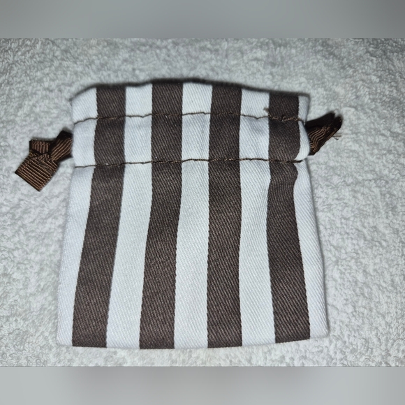 Henri Bendel Silver Tone Cream Enamel Link Chain Bracelet 7.5 - Picture 4 of 8